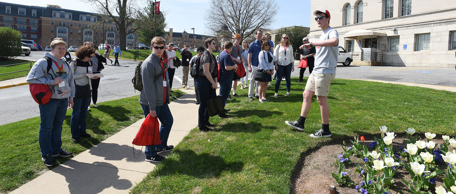 Admitted students touring campus